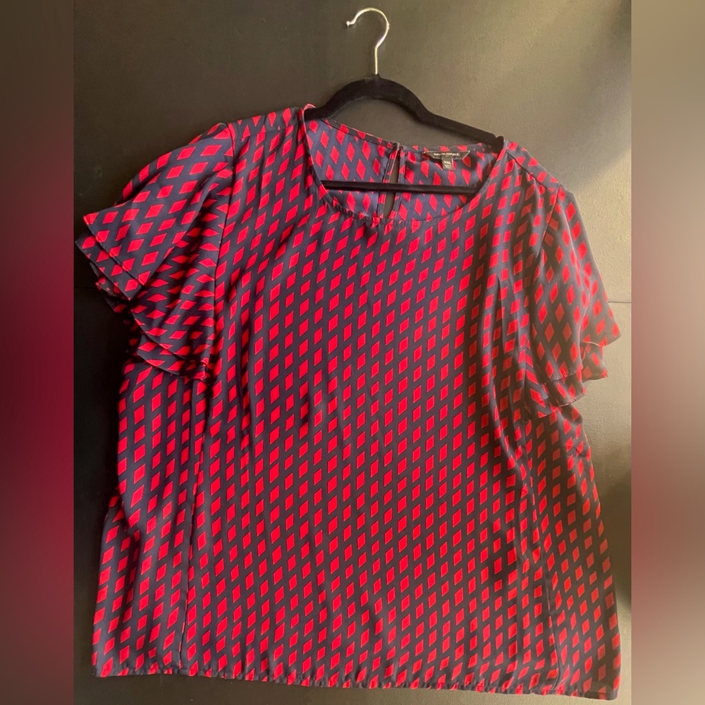 XXL Banana Republic Top in red and blue